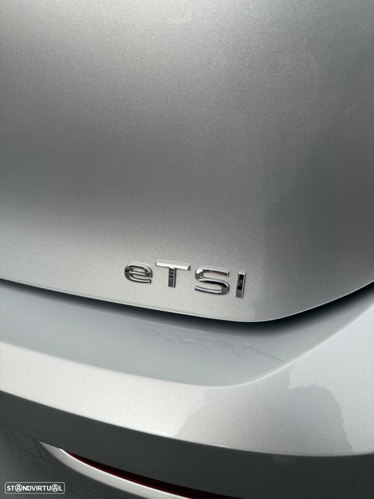 VW Golf 1.5 eTSI Life DSG - 11