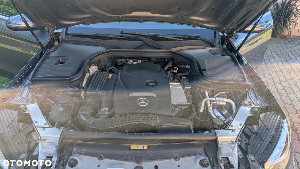Mercedes-Benz GLC 300 4Matic 9G-TRONIC - 23
