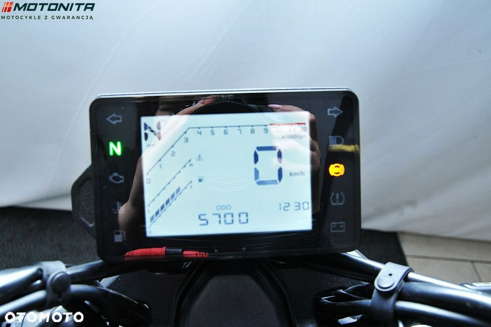 Zontes 125C - 8