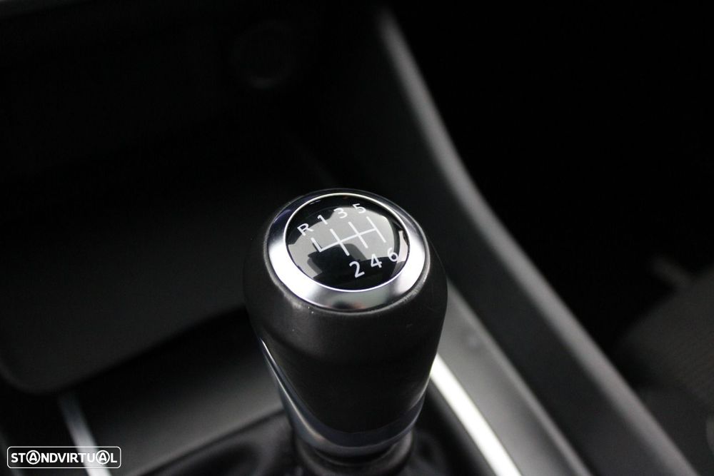 Nissan Qashqai 1.3 DIG-T N-Connecta - 22