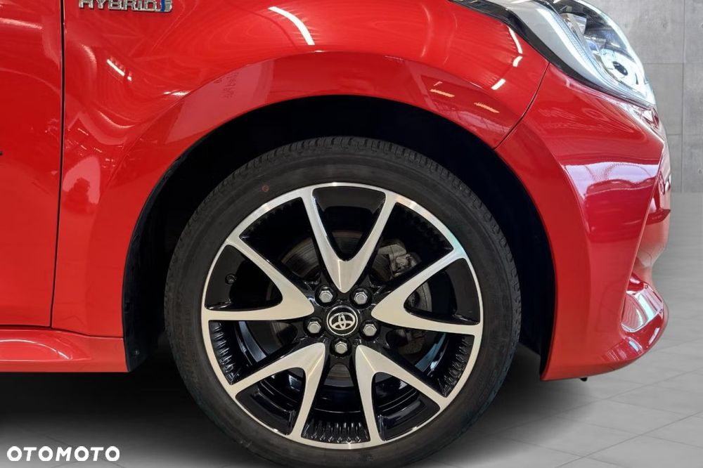 Toyota Yaris Hybrid 1.5 Premiere Edition - 26