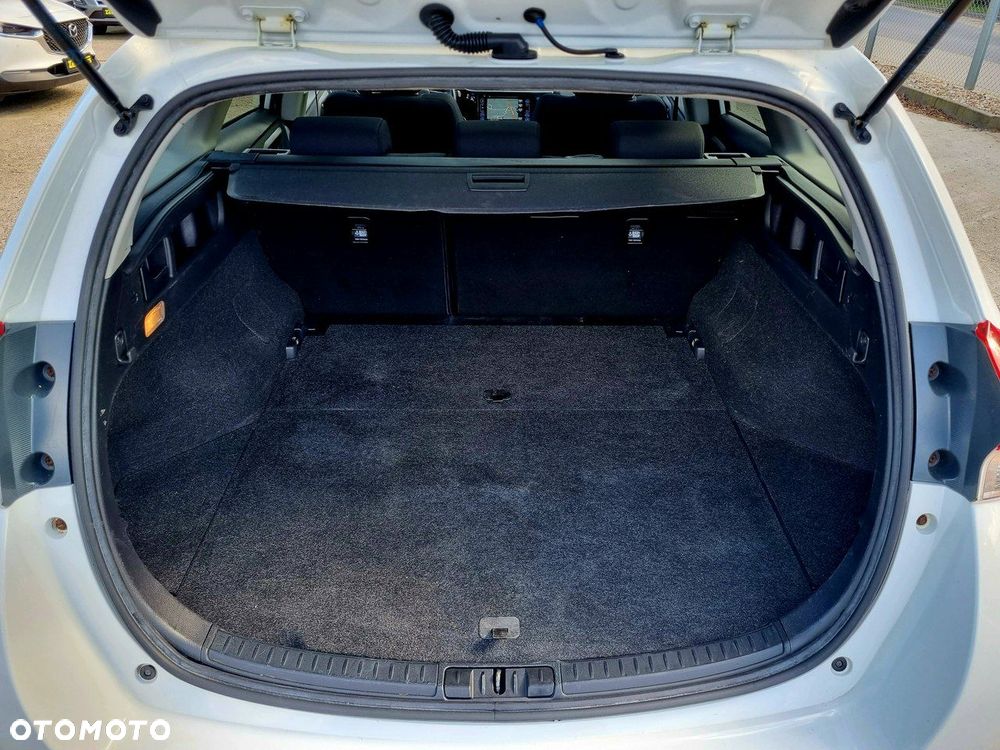 Toyota Auris Hybrid 135 Premium - 13