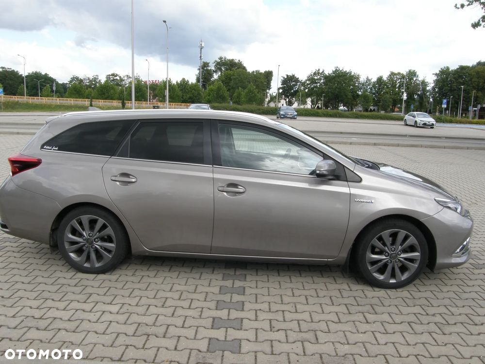 Toyota Auris - 9
