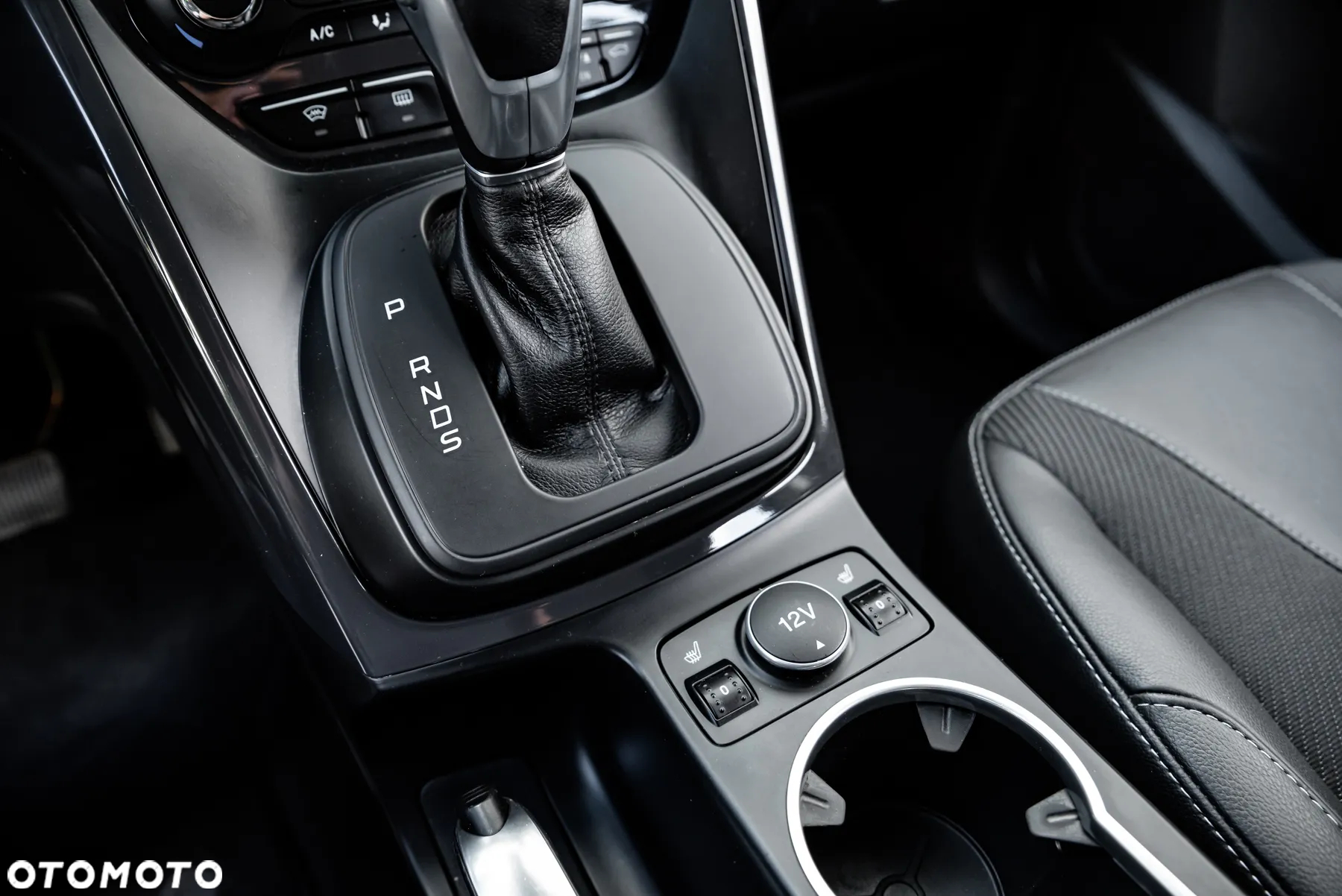 Ford Kuga - 30