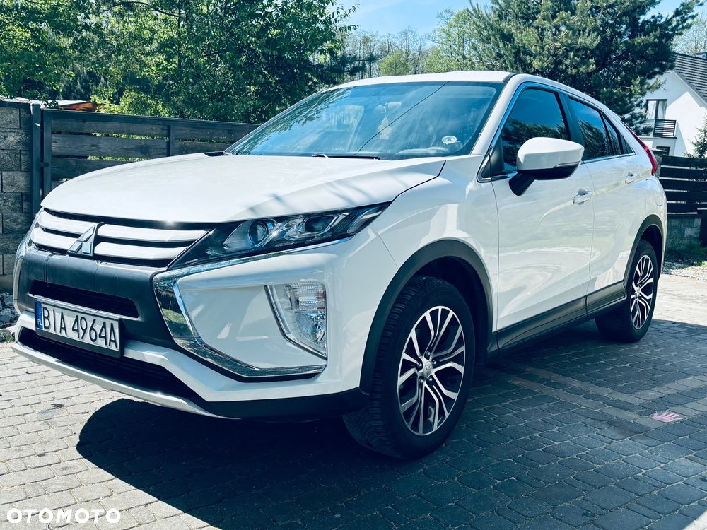 Mitsubishi Eclipse Cross - 11