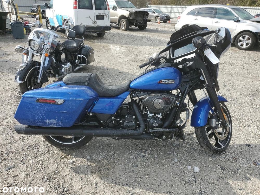 Harley-Davidson Touring Street Glide - 15