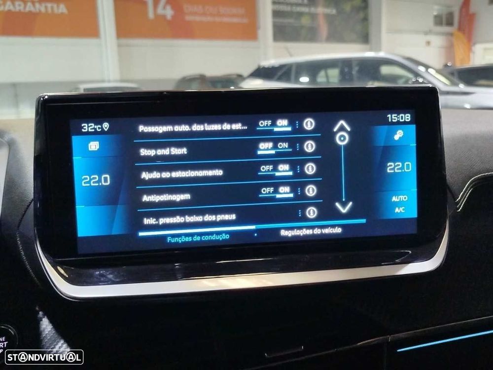 Peugeot 2008 1.2 PureTech GT - 20