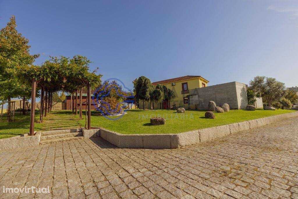 Quinta para eventos com casa e estacionamento - Grande imagem: 4/30