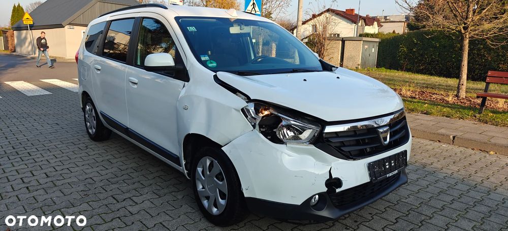Dacia Lodgy SCe 100 Laureate - 7