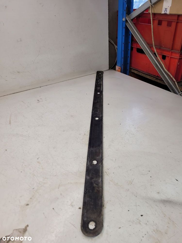 OSŁONA PŁYTA PODWOZIA PROGU AUDI Q3 8U 8U0825202A