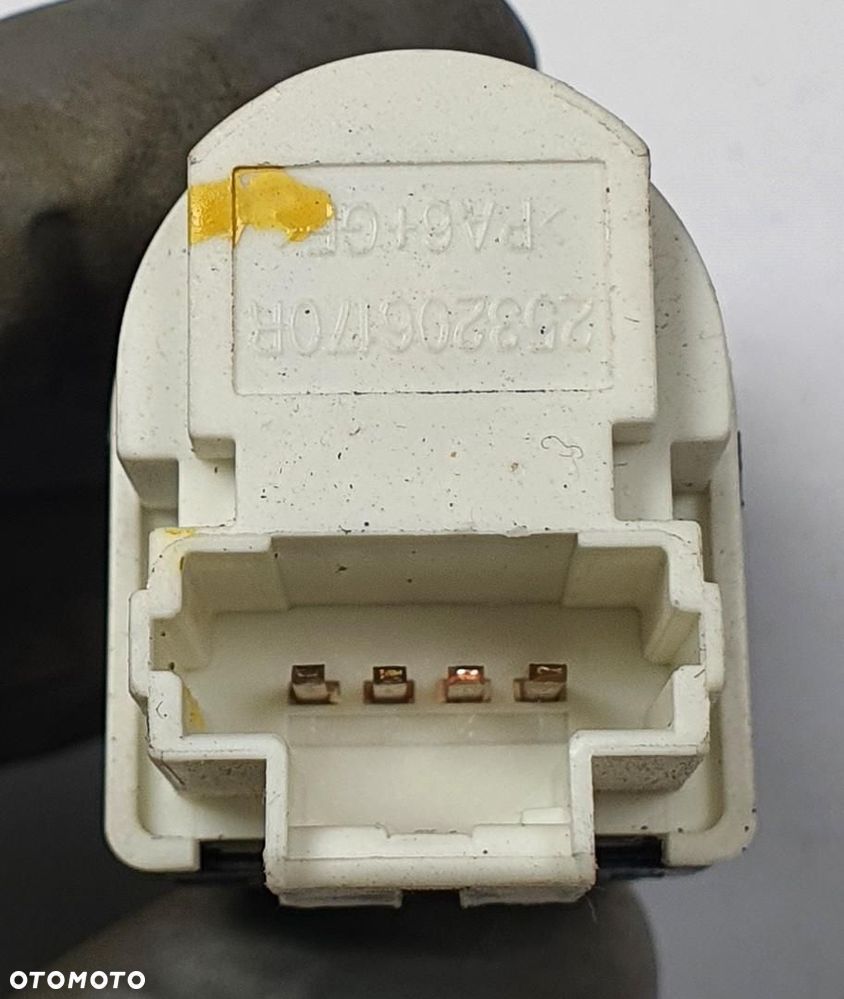 CZUJNIK STOP STOPU DACIA SANDERO II 253206170R - 2