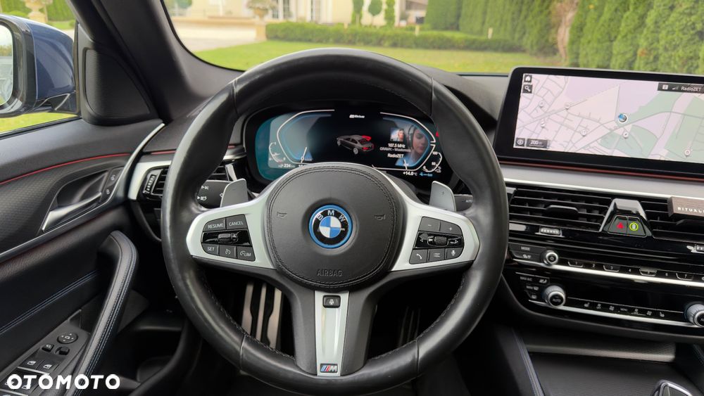 BMW Seria 5 530e xDrive - 11