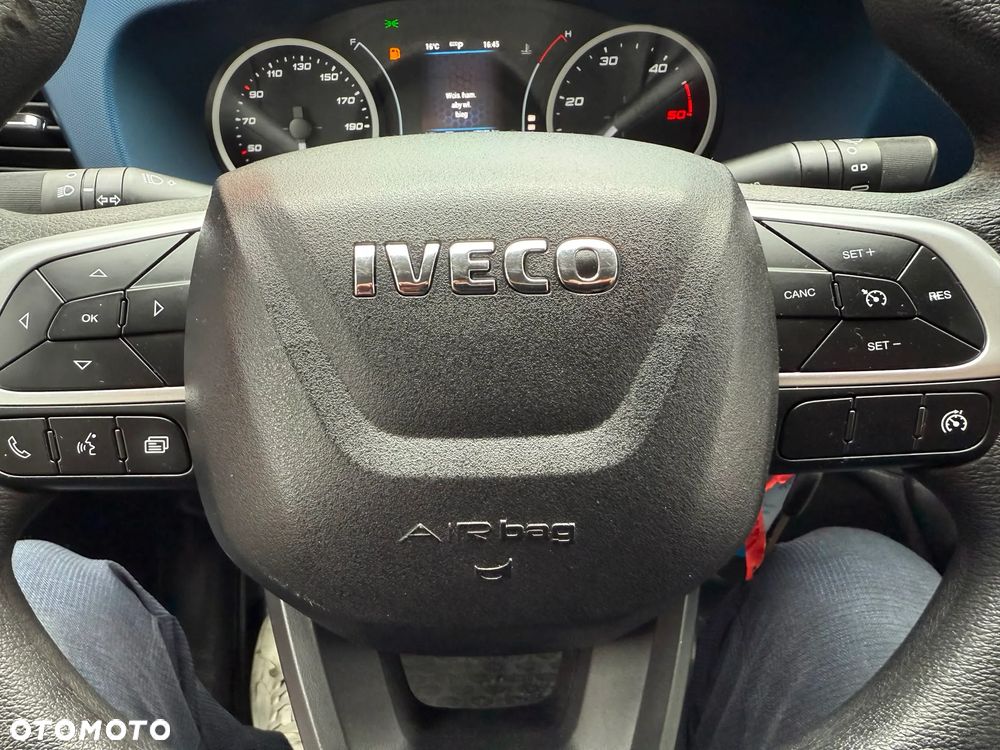 Iveco Daily 72C180, 3.0 180KM, Plandeka+winda 15EP, HiMatic, Niski przebieg, Bardzo zadbany - 21