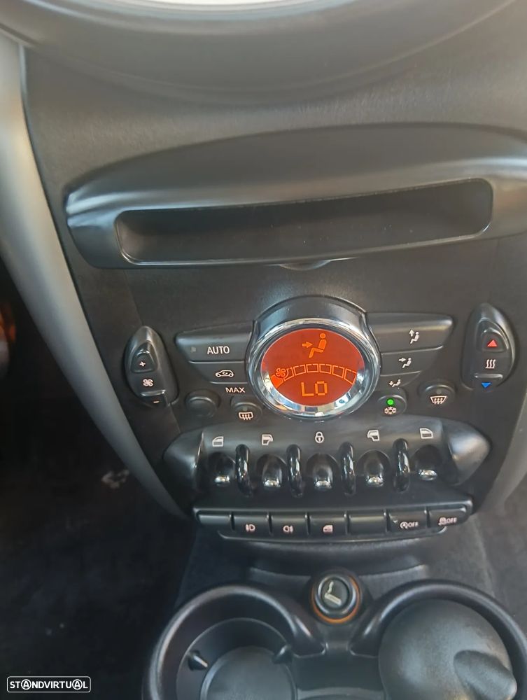 MINI Countryman Cooper D - 12