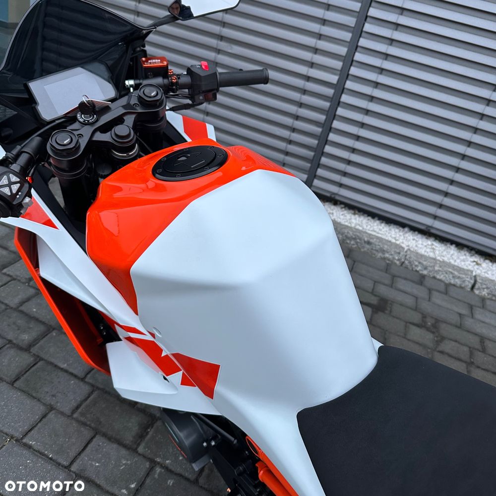 KTM RC 125 - 18