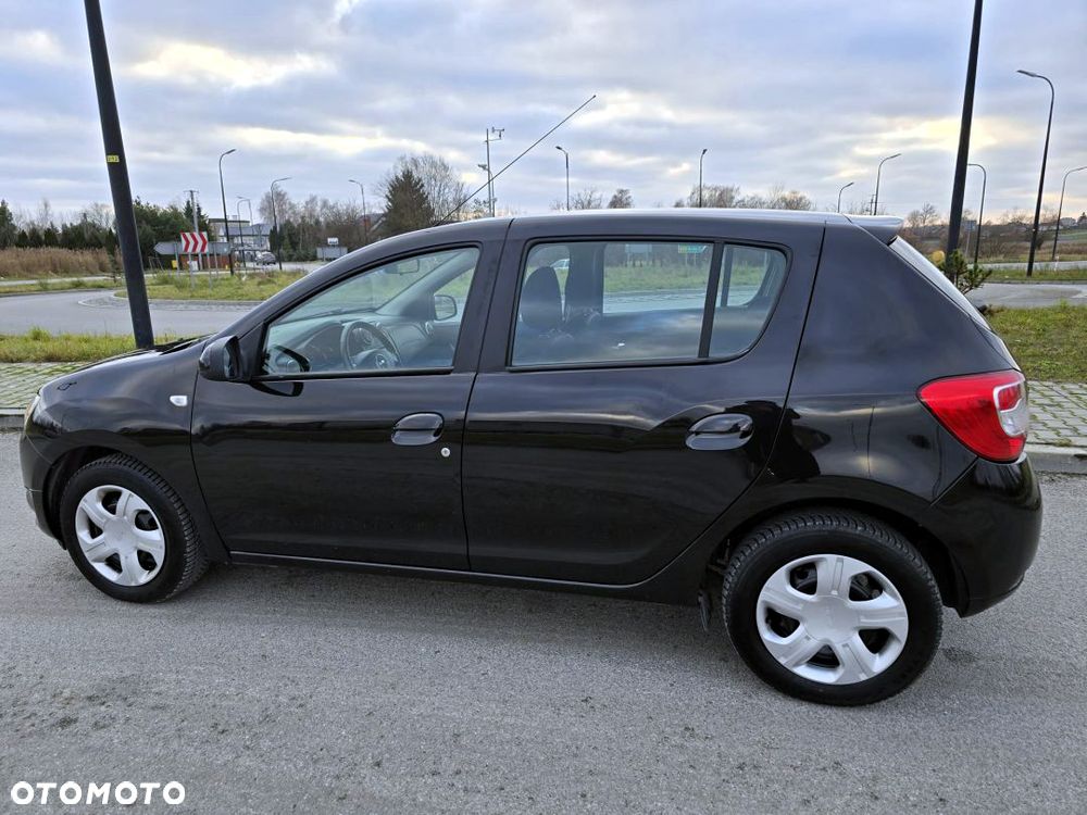 Dacia Sandero 1.2 16V Laureate - 7