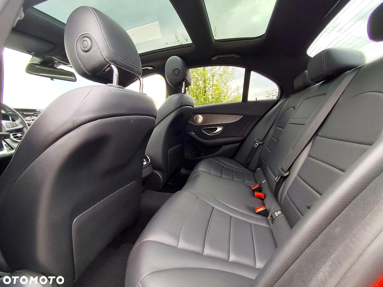 Mercedes-Benz Klasa C 200 4-Matic 7G-TRONIC - 8