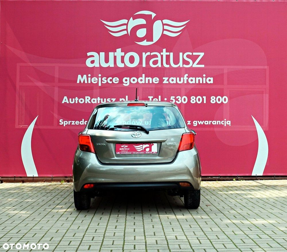 Toyota Yaris - 6