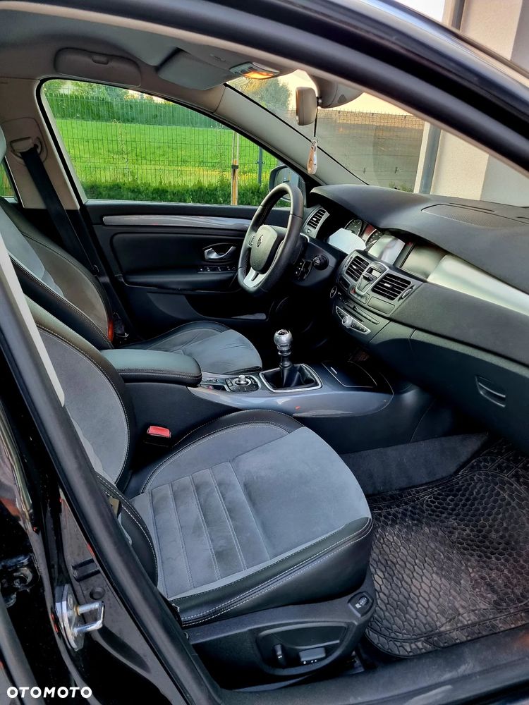 Renault Laguna 2.0 dCi Initiale - 14