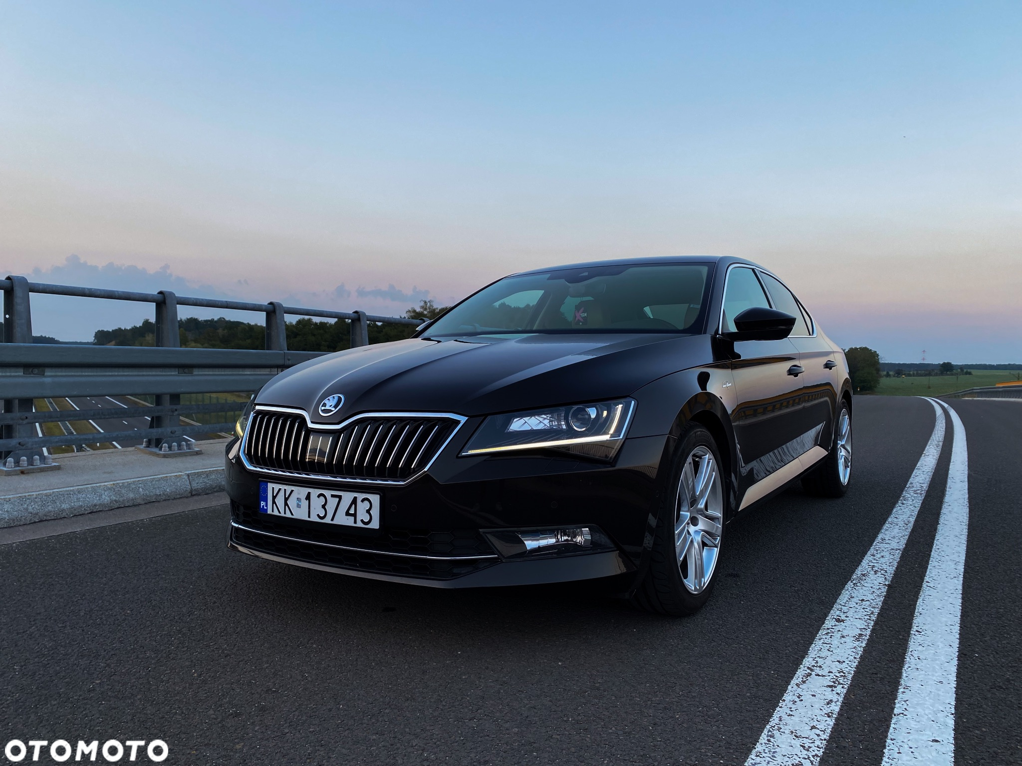 Skoda Superb 2.0 TDI DSG L&K - 17