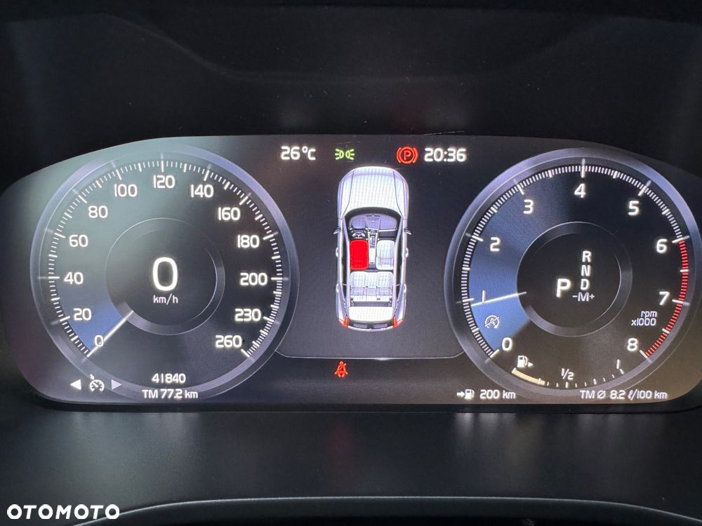Volvo XC 40 T2 Core - 18