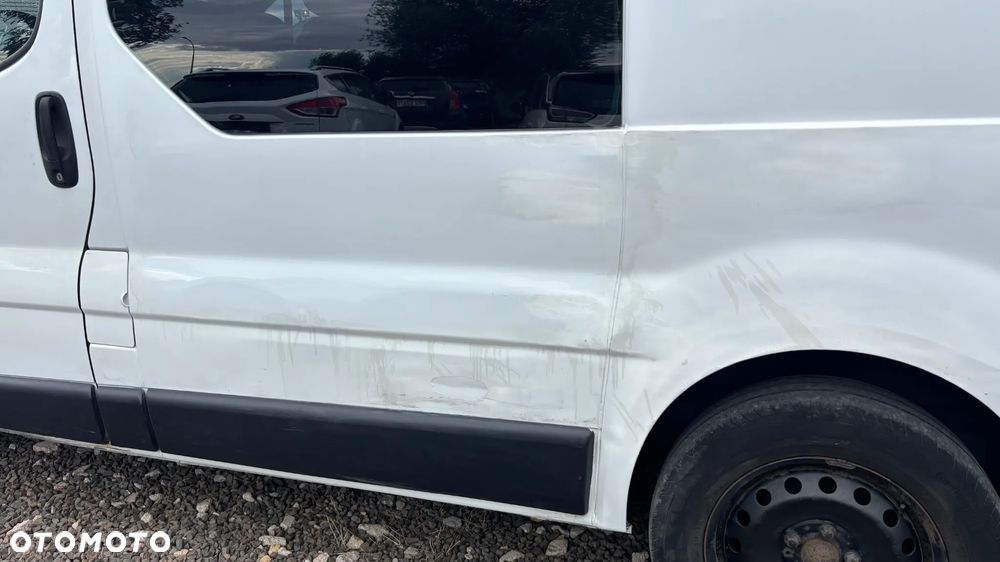 Renault TRAFIC - 12