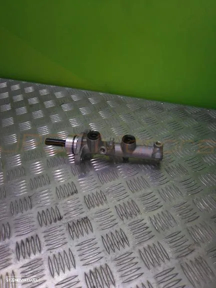 PEÇAS AUTO USADAS para Toyota RAV 4 II 2.0 D 4WD 2002 - 15