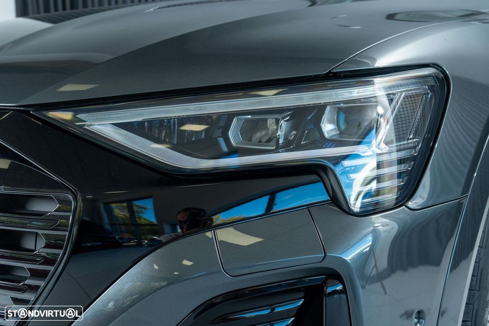 Audi Q8 e-Tron Sportback 55 quattro S line - 46