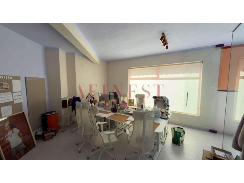 LOJA DUPLEX | MONTE ESTORIL | 191 m² | PRONTA A RECEBER NEGÓCIO - Grande imagem: 3/13
