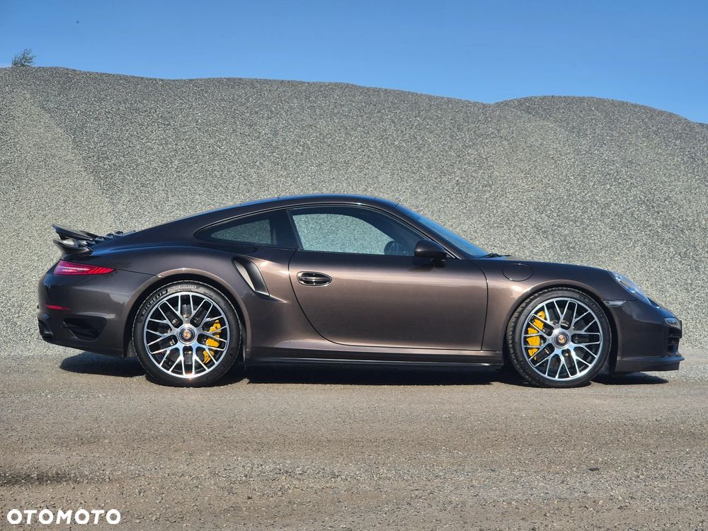 Porsche 911 - 35