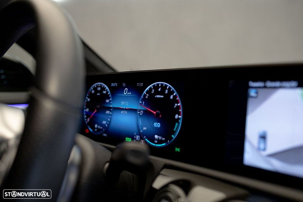 Mercedes-Benz A 250 e AMG Line - 33