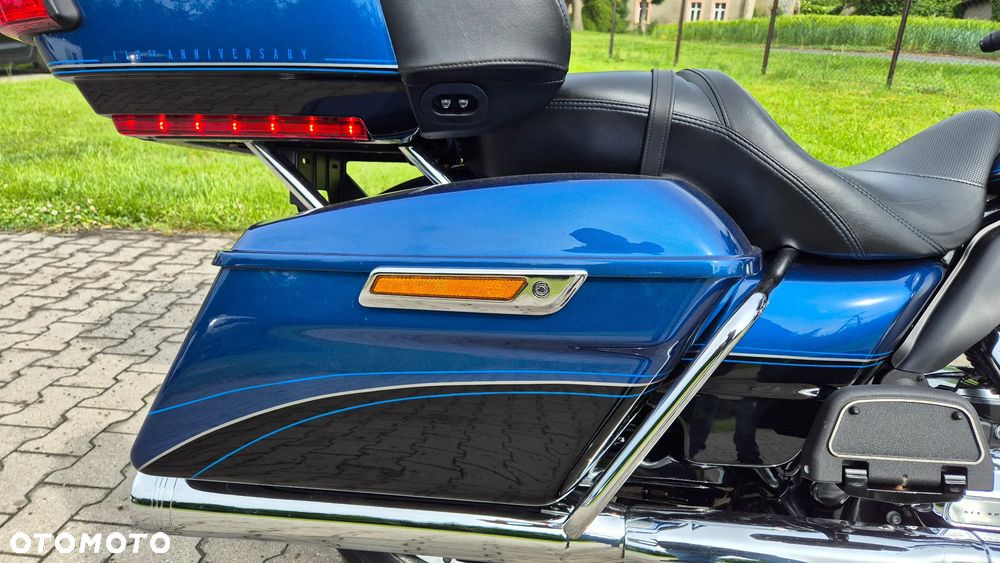Harley-Davidson FLH Electra Glide - 10