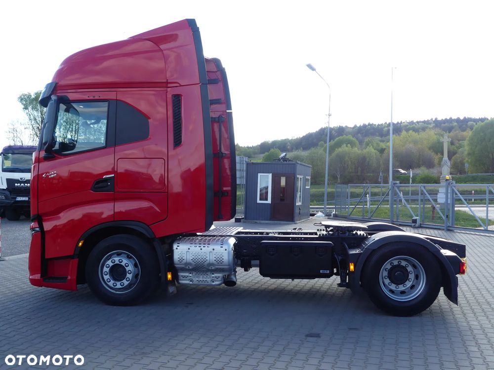 Iveco S WAY 460 / EURO 6 / NISKI PRZEBIEG / STANDARD / KLIMA POSTOJOWA - 9