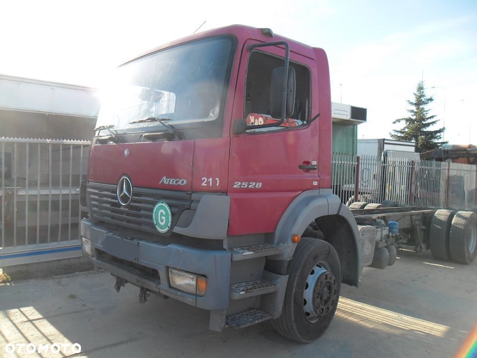MERCEDES ATEGO 1823 1828 2528 2628 4X2 4X4 6X2 6X4 SILNIK SKRZYNIA MOST KABINA CZĘŚCI - 2