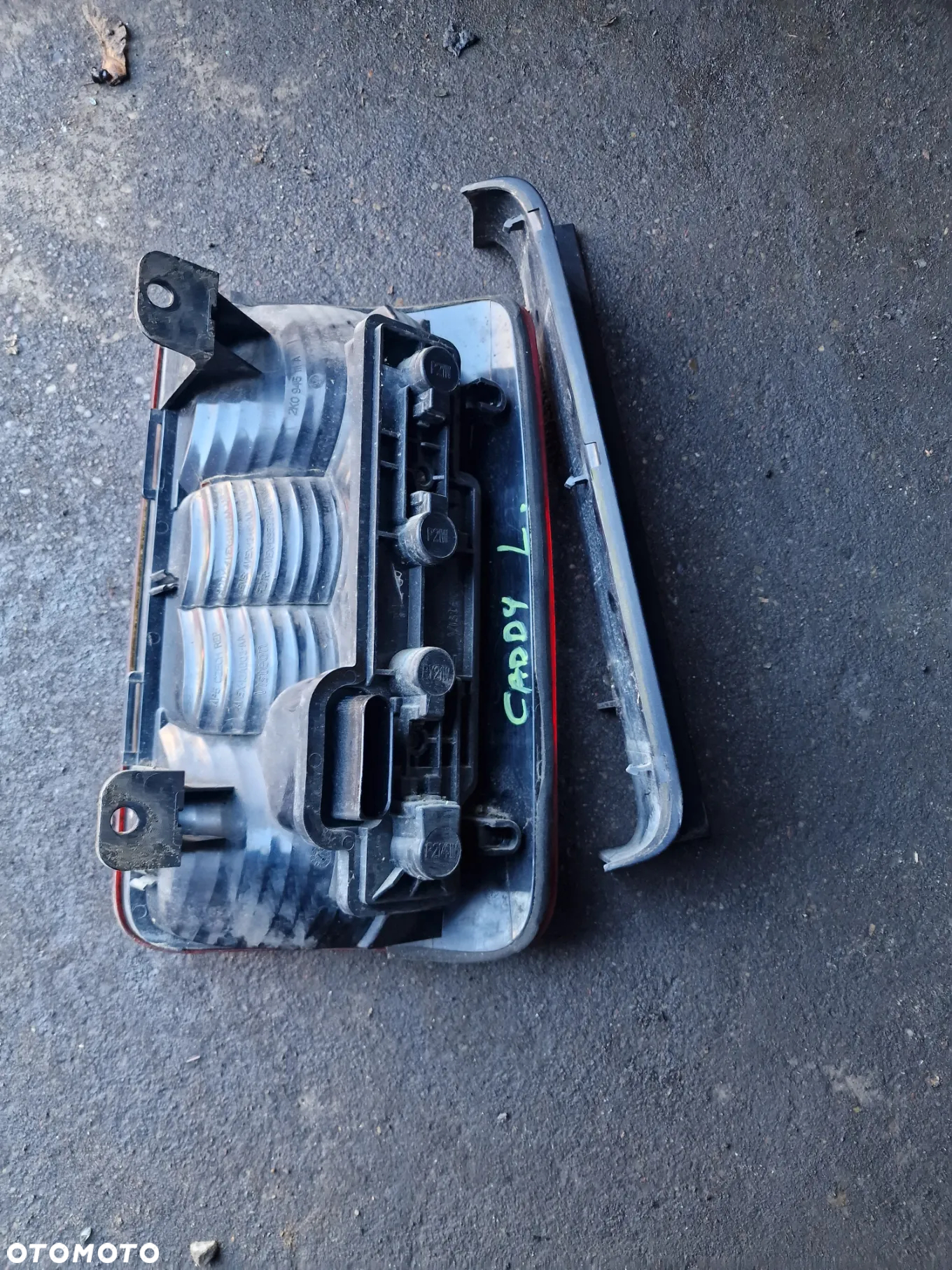 Lampa lewy tył vw caddy 04-15 - 2