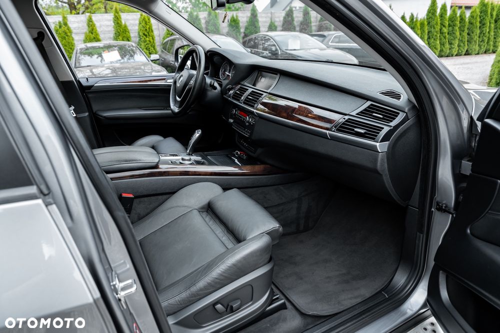 BMW X5 3.0sd - 22