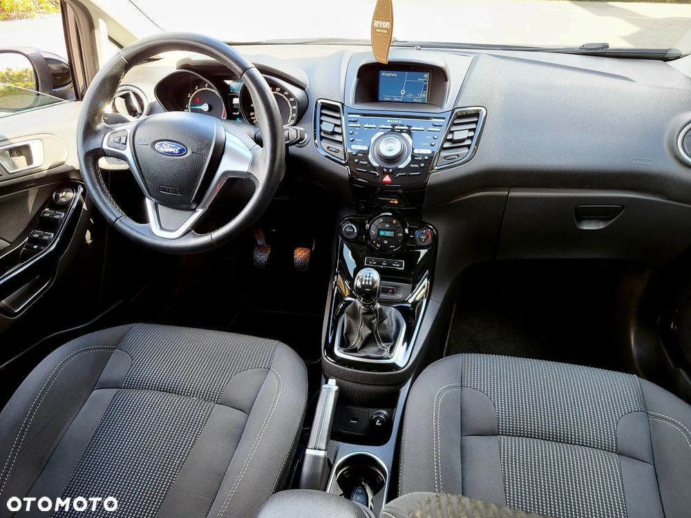 Ford Fiesta 1.0 EcoBoost STart-Stop Titanium - 7