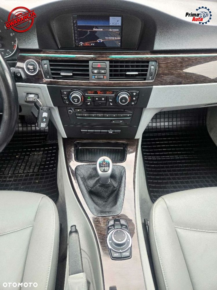 BMW Seria 3 320i Edition Lifestyle - 18