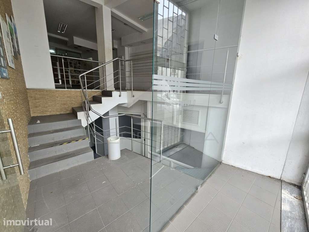 LOJA - ESPAÇO COMERCIAL FANZERES GONDOMAR - Grande imagem: 2/11