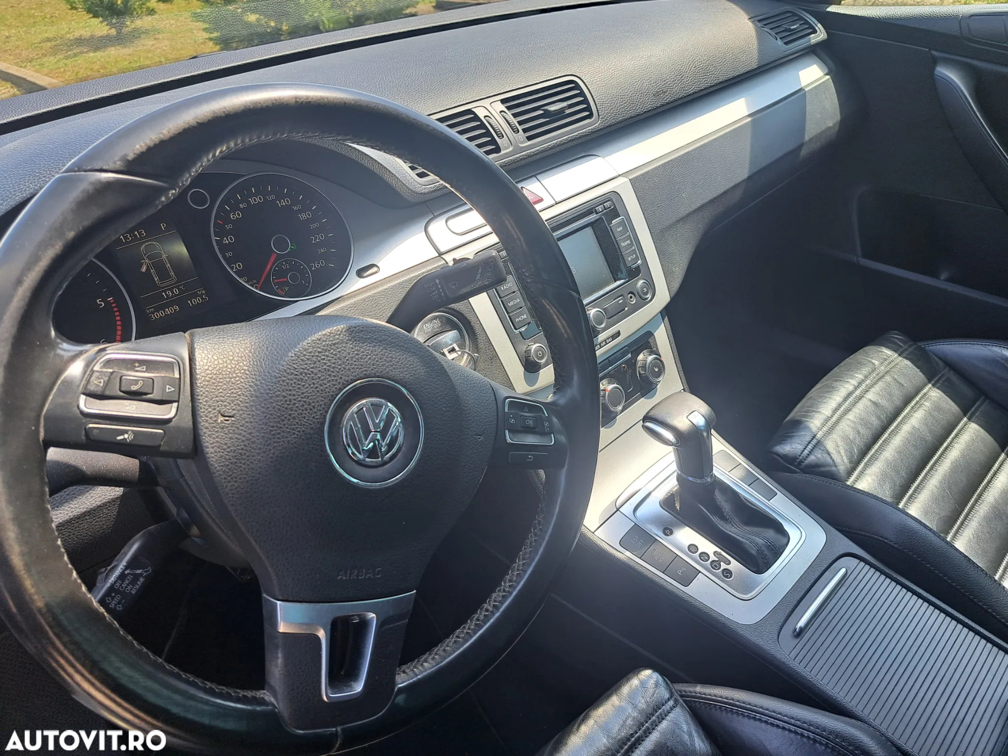 Volkswagen Passat Variant 2.0 Blue TDI DPF DSG Sportline - 12