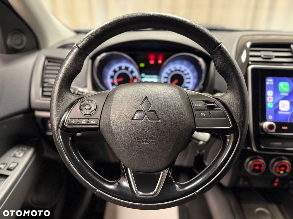 Mitsubishi ASX - 9