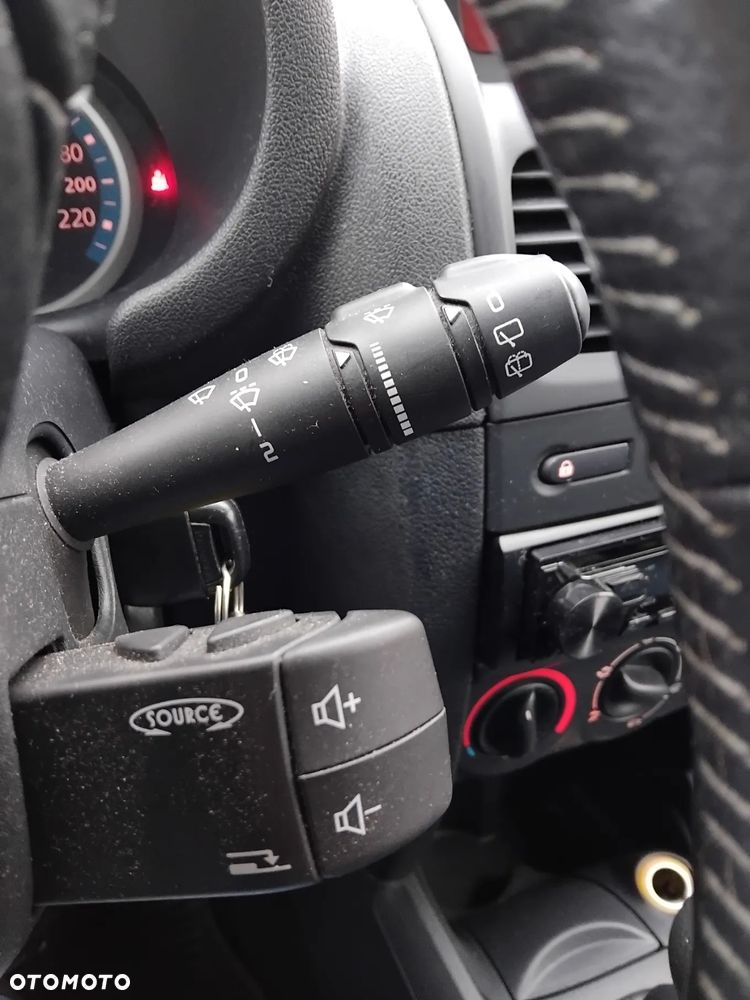 Renault Clio 1.2 16V Expression - 13