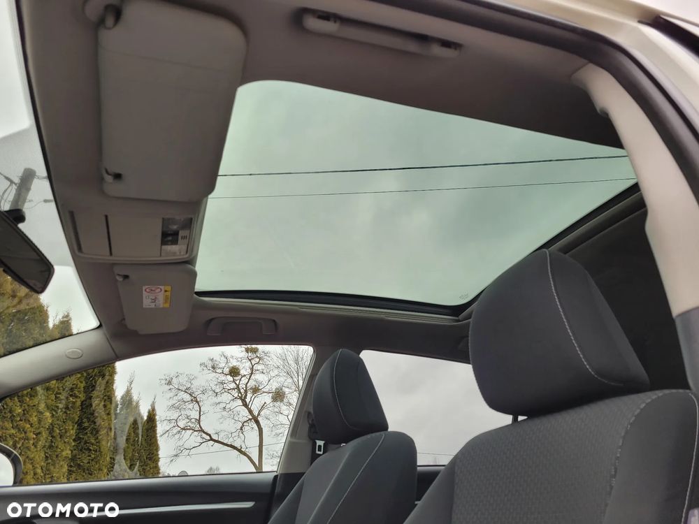 Toyota Verso 1.6 - 35