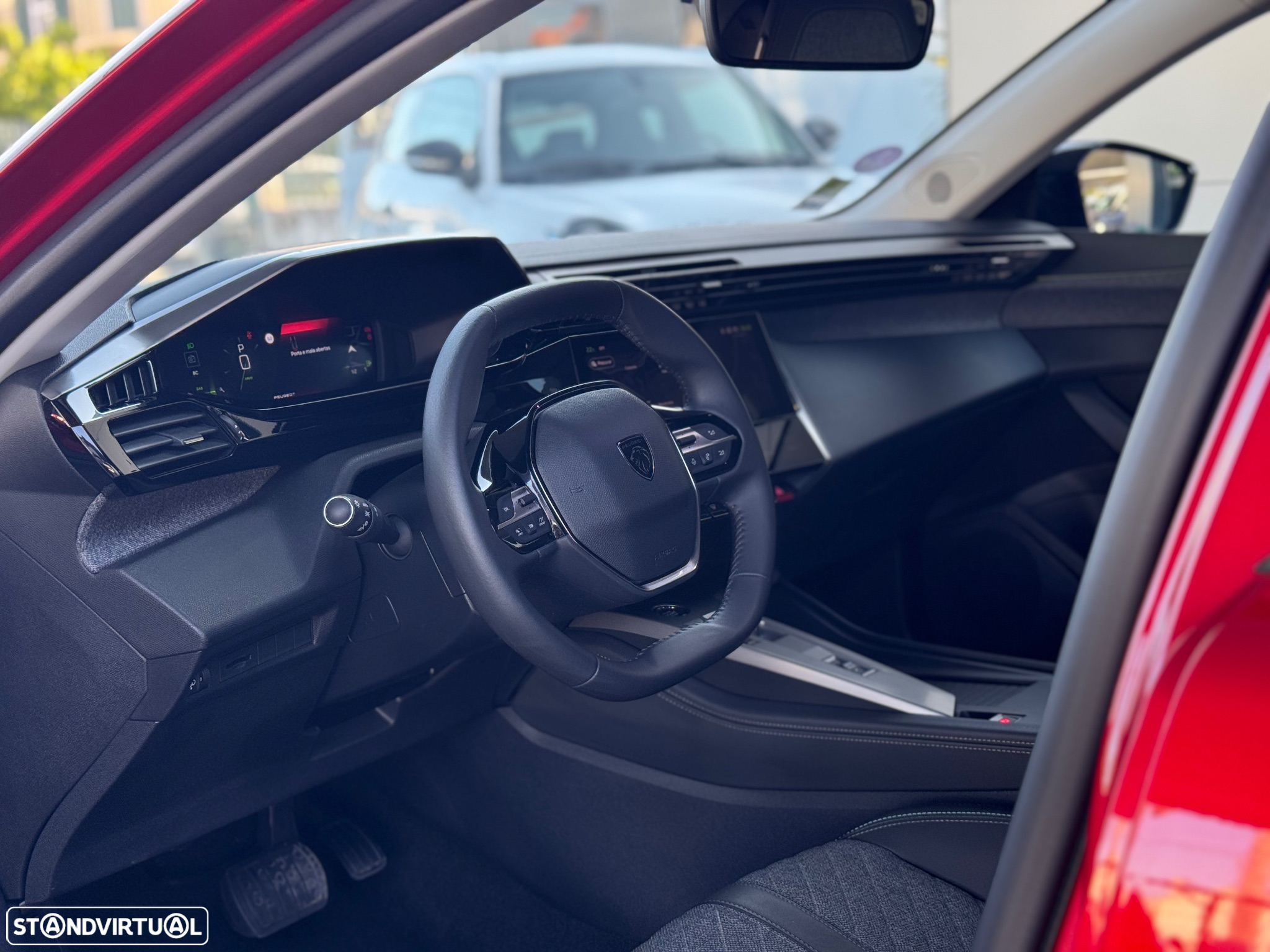 Peugeot 408 1.2 PureTech Allure Pack EAT8 - 29