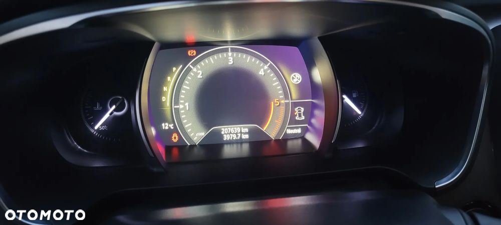 Renault Talisman - 11