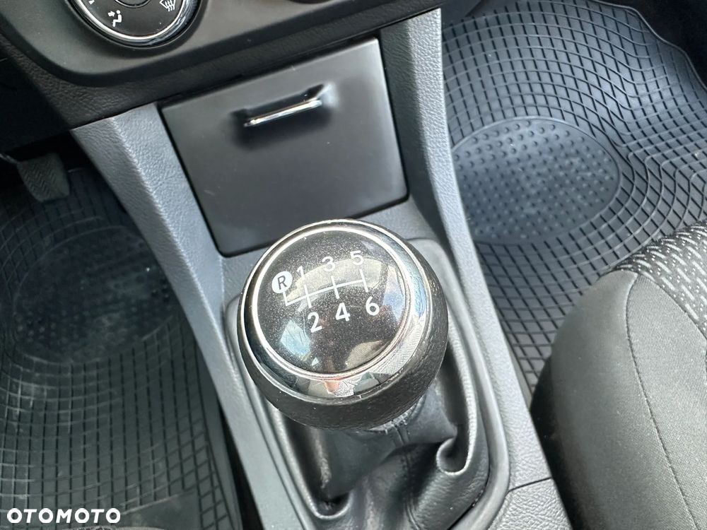 Toyota Corolla - 27