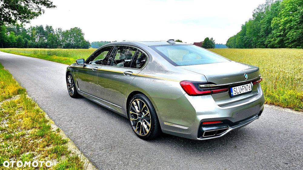 BMW Seria 7 745Le xDrive sport - 4