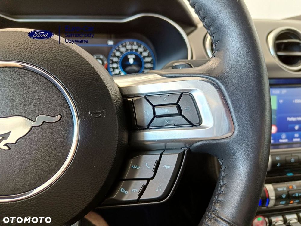 Ford Mustang 5.0 V8 GT - 17