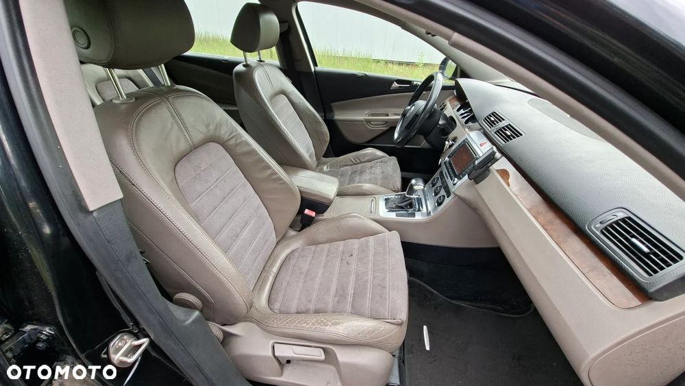 Volkswagen Passat 2.0 TDI Comfortline DSG - 14