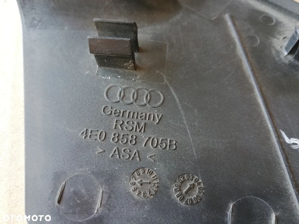 Obudowa lusterka lewy AUDI A8 D3 4E0858705B - 3